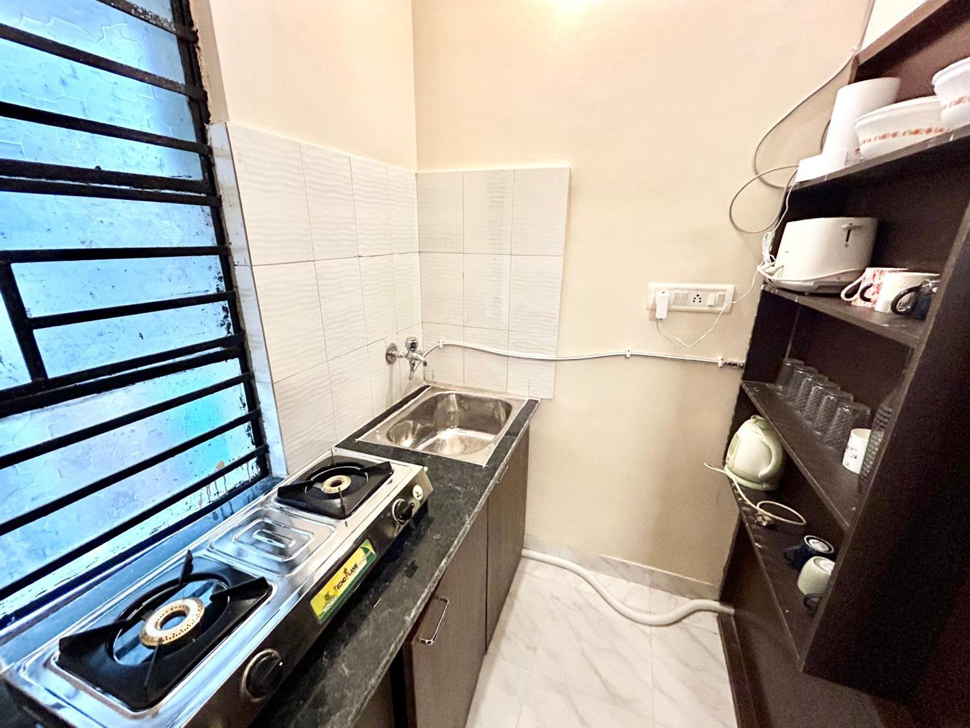 Cozy 2Bhk Apt Near Ruby Hospital & Em Bypass Kolkata Eksteriør bilde