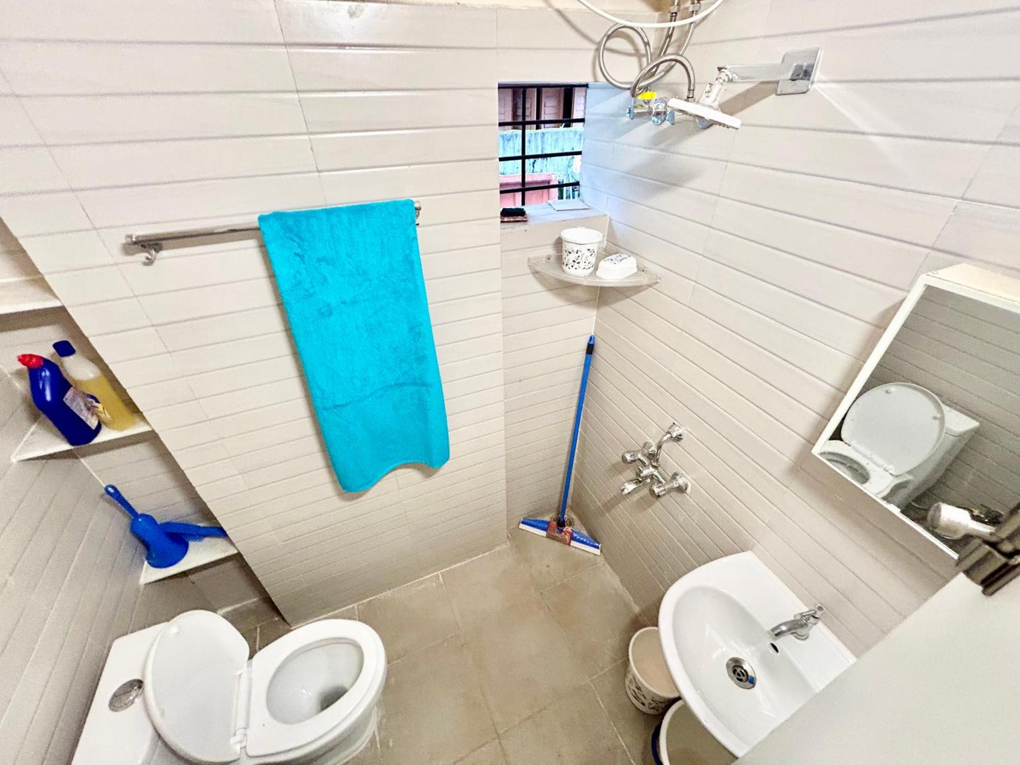 Cozy 2Bhk Apt Near Ruby Hospital & Em Bypass Kolkata Eksteriør bilde