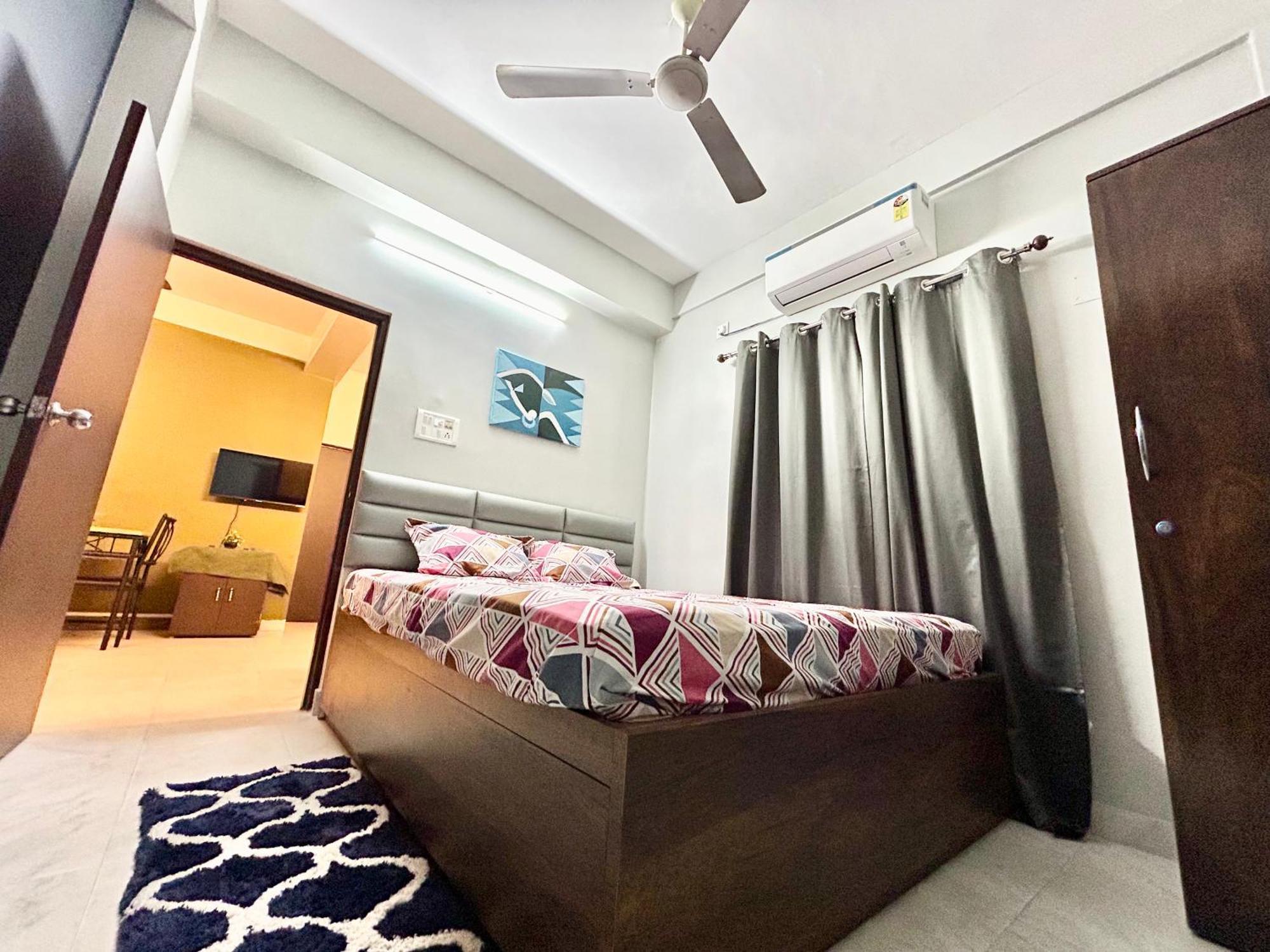 Cozy 2Bhk Apt Near Ruby Hospital & Em Bypass Kolkata Eksteriør bilde